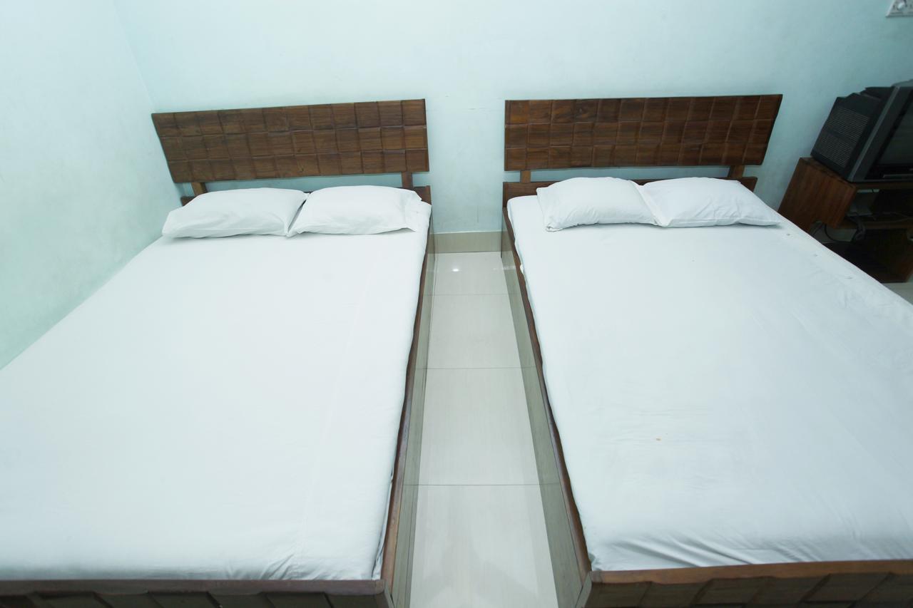Hotel Star Park Dakhin Kattali Ruang foto