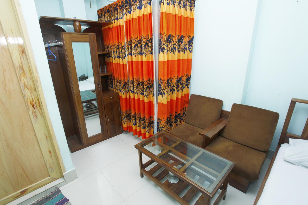 Hotel Star Park Dakhin Kattali Ruang foto