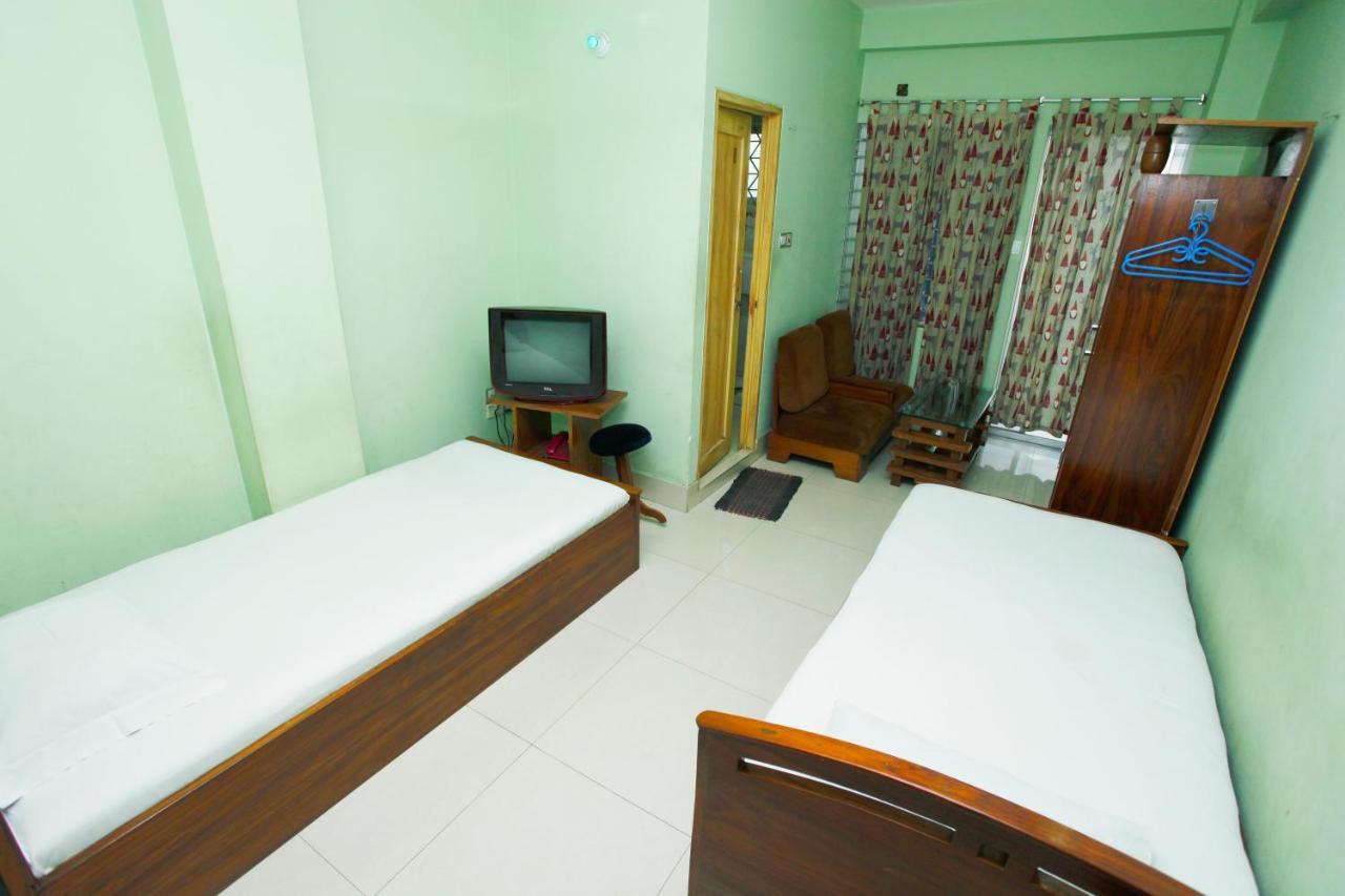 Hotel Star Park Dakhin Kattali Ruang foto
